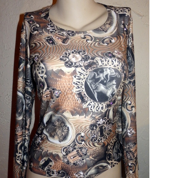 Naily & Millie  Printed Sequin Knit Top Size S - Picture 3 of 7